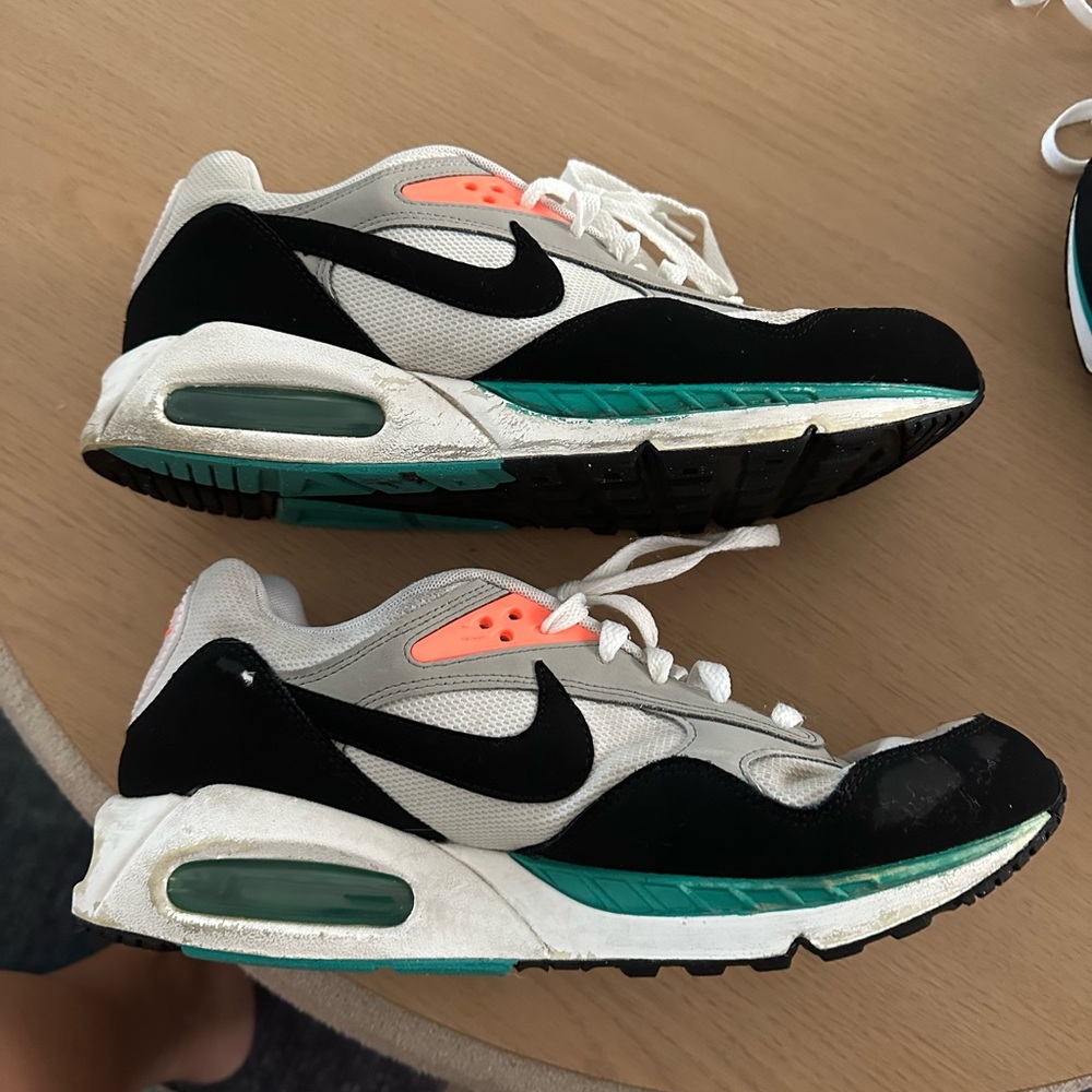 Nike Air Max Correlate Men's Sneakers